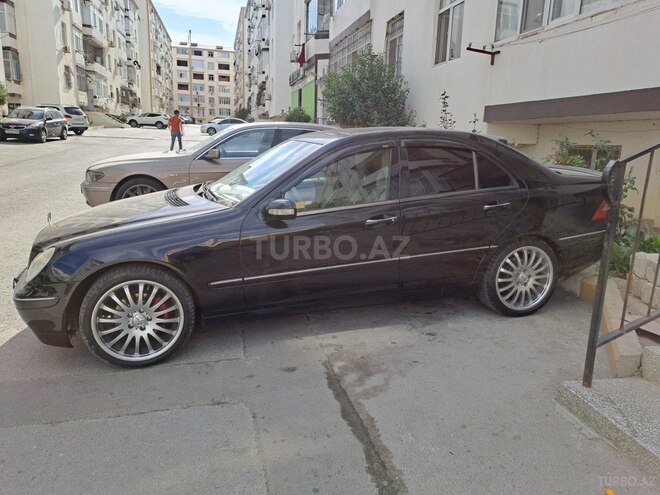 Mercedes C 240 2003, 300,000 km - 2.6 л - Bakı