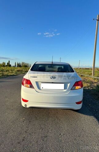 Hyundai Accent 2013, 109,000 km - 1.6 l - Gəncə
