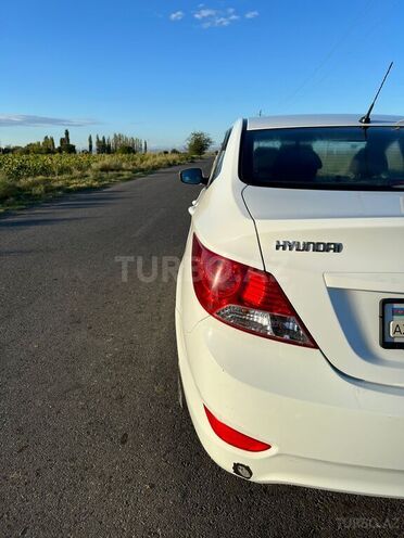 Hyundai Accent 2013, 109,000 km - 1.6 l - Gəncə