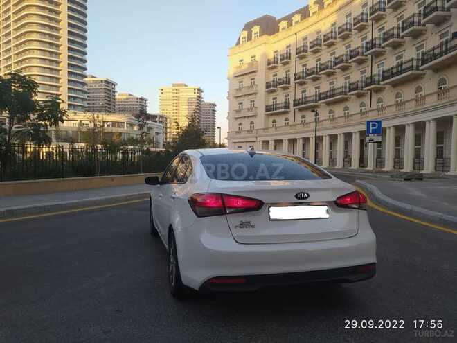 Kia Cerato 2018, 80,000 km - 2.0 l - Bakı