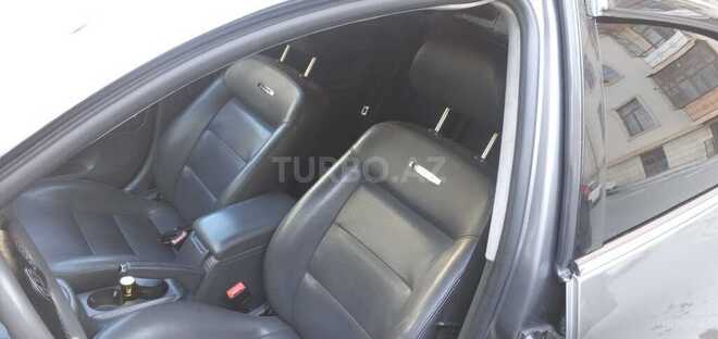 Volkswagen Passat 2004, 327,000 km - 1.8 л - Bakı