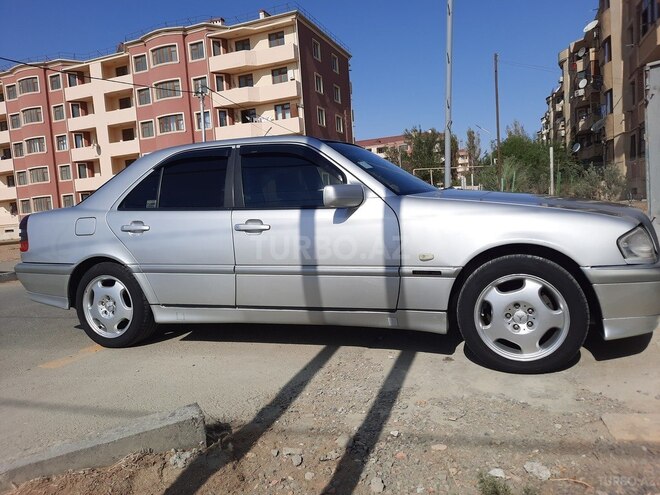 Mercedes C 180 1999, 267,500 km - 1.8 l - Bakı