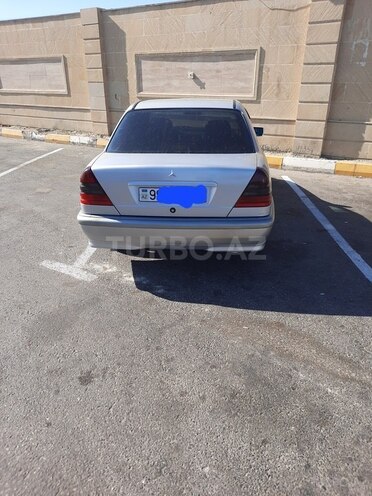 Mercedes C 180 1999, 267,500 km - 1.8 l - Bakı