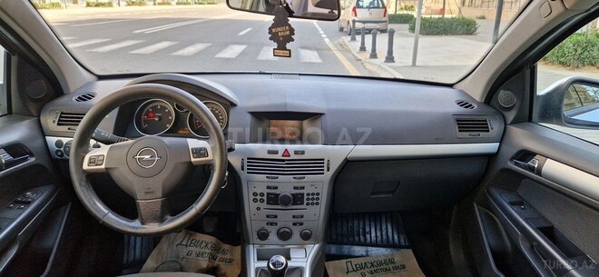 Opel Astra 2009, 296,000 km - 1.3 l - Bakı
