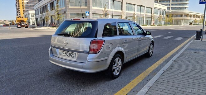 Opel Astra 2009, 296,000 km - 1.3 l - Bakı
