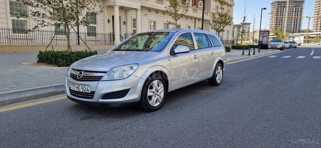 Opel Astra 2009, 296,000 km - 1.3 l - Bakı