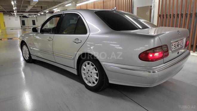 Mercedes E 240 1999, 380,000 km - 2.4 l - Gəncə
