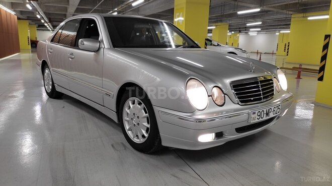 Mercedes E 240 1999, 380,000 km - 2.4 l - Gəncə