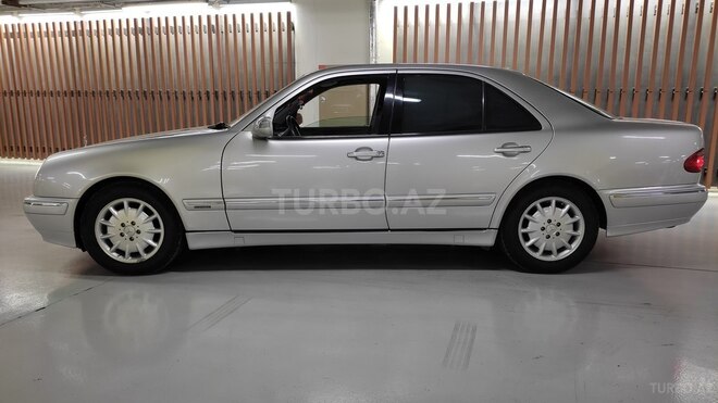 Mercedes E 240 1999, 380,000 km - 2.4 l - Gəncə