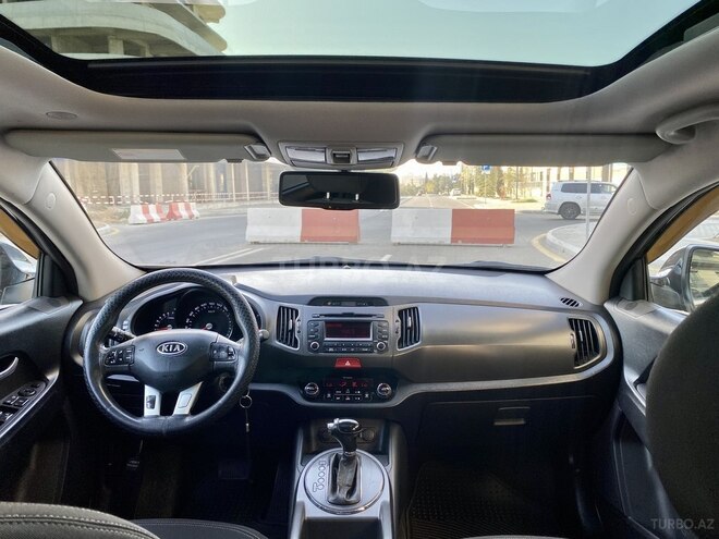 Kia Sportage 2011, 177,000 km - 2.0 l - Bakı