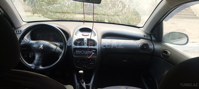 Peugeot 206 2000, 255,000 km - 1.6 l - Bakı