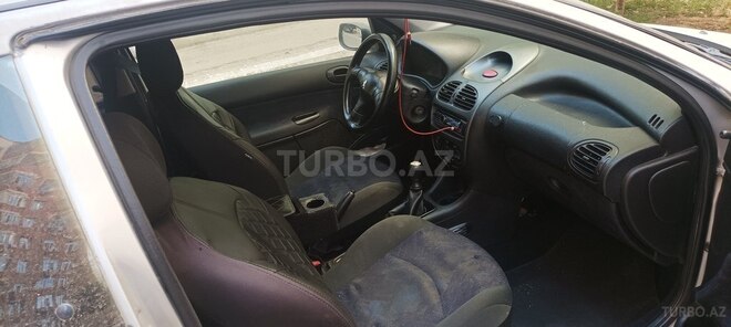 Peugeot 206 2000, 255,000 km - 1.6 l - Bakı