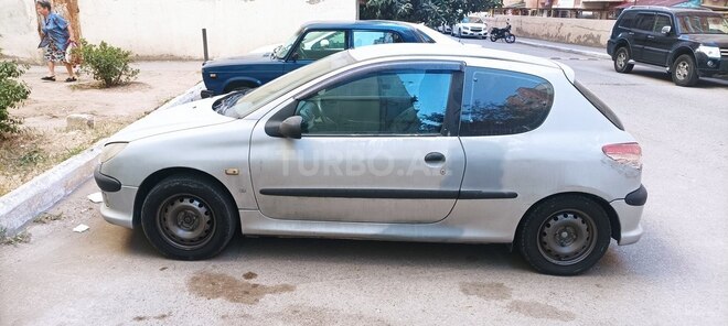 Peugeot 206 2000, 255,000 km - 1.6 l - Bakı