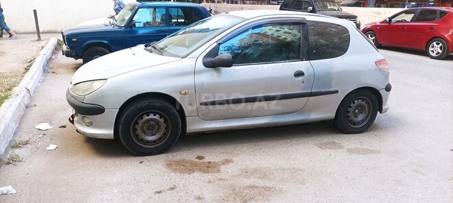 Peugeot 206 2000, 255,000 km - 1.6 l - Bakı