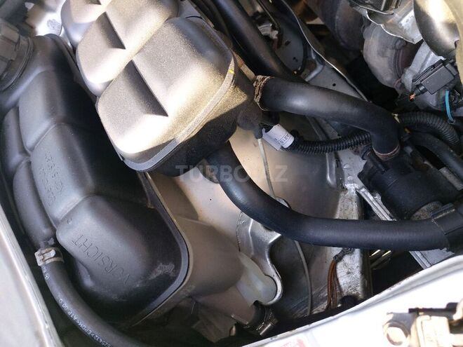 Mercedes E 270 2001, 465,337 km - 2.7 l - Bərdə