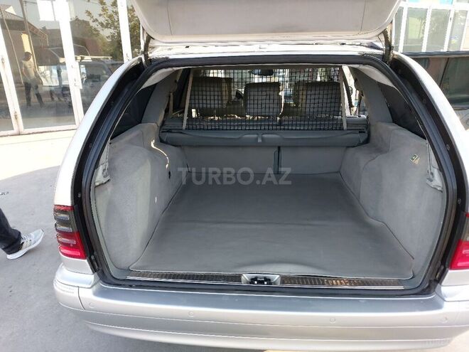 Mercedes E 270 2001, 465,337 km - 2.7 l - Bərdə