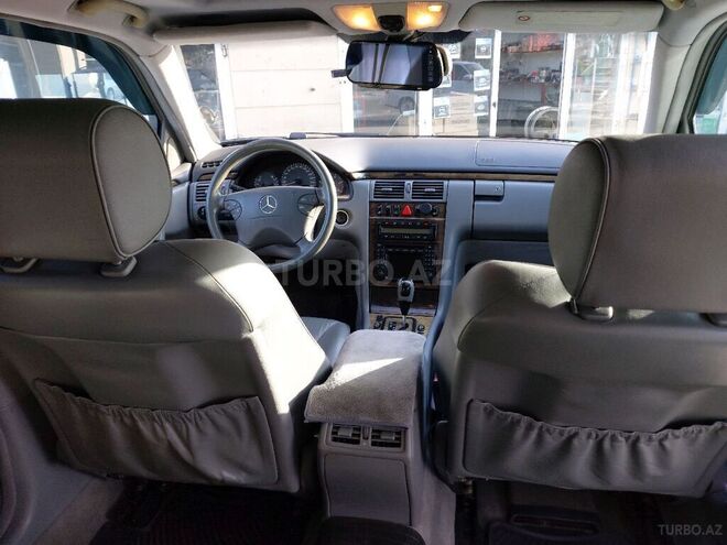 Mercedes E 270 2001, 465,337 km - 2.7 l - Bərdə
