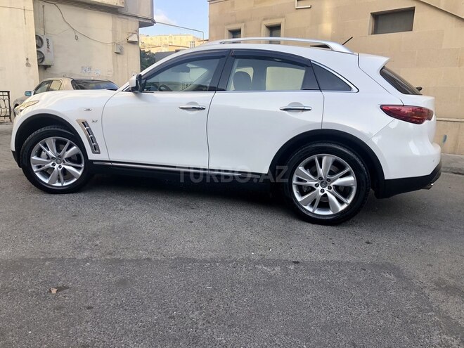 Infiniti QX70 2014, 200,000 km - 3.7 l - Bakı