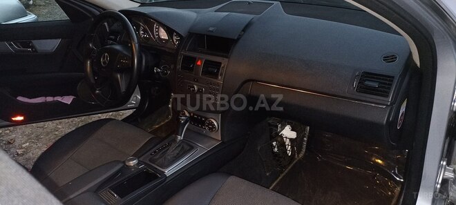 Mercedes C 220 2010, 163,800 km - 2.2 l - Bakı