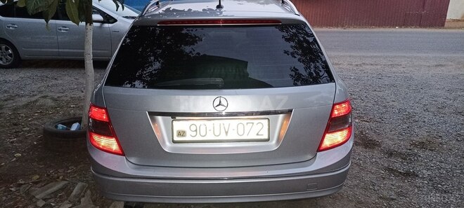 Mercedes C 220 2010, 163,800 km - 2.2 l - Bakı