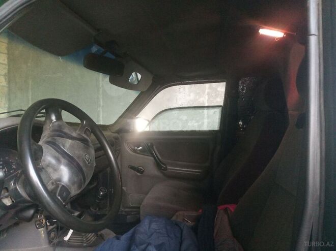 GAZ 3110 2000, 250,000 km - 2.4 л - Balakən