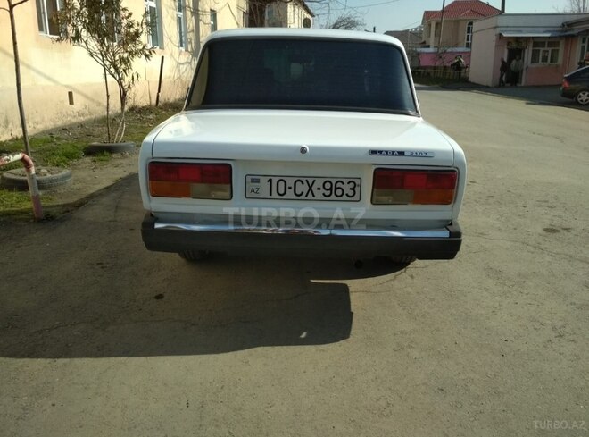 LADA (VAZ) 2107 1991, 70,000 km - 1.6 l - Zaqatala