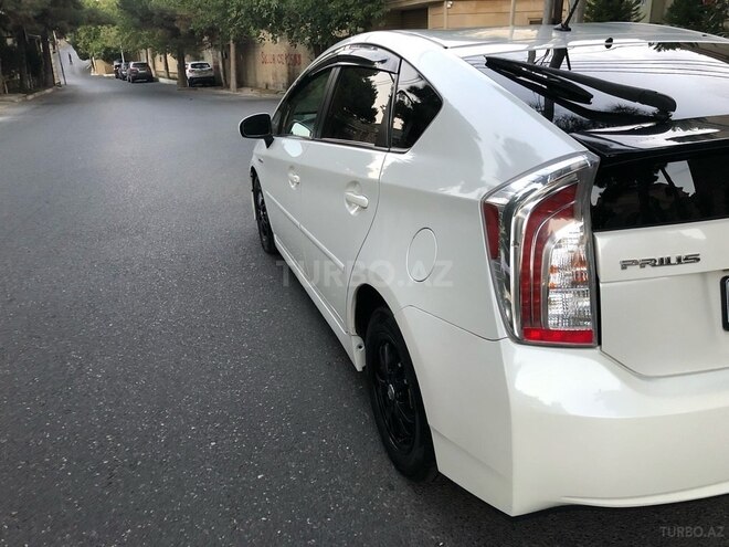 Toyota Prius 2014, 269,000 km - 1.8 l - Bakı