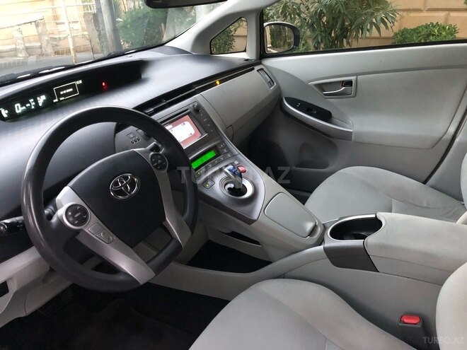 Toyota Prius 2014, 269,000 km - 1.8 l - Bakı