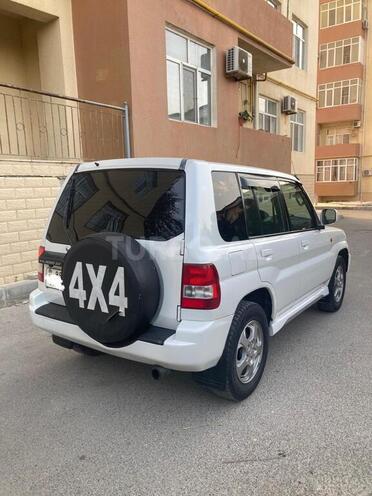 Mitsubishi Pajero io 2000, 294,000 km - 2.0 l - Bakı