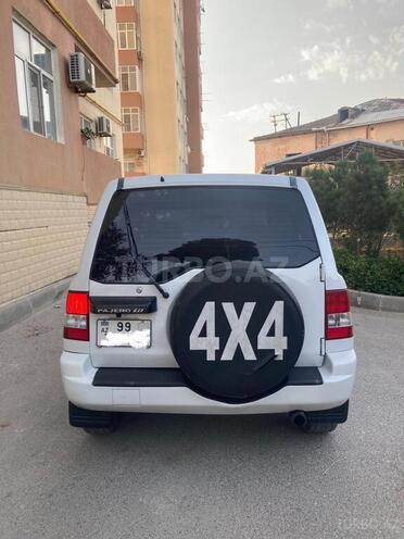 Mitsubishi Pajero io 2000, 294,000 km - 2.0 l - Bakı