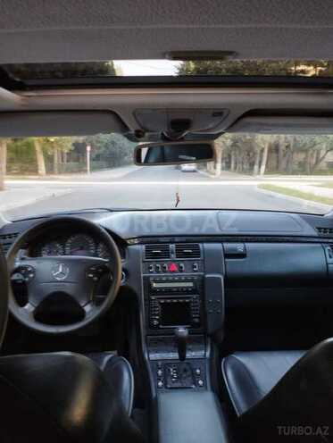Mercedes E 240 2000, 350,000 km - 2.4 l - Bakı