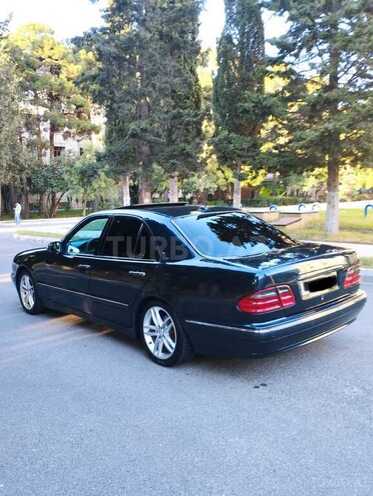 Mercedes E 240 2000, 350,000 km - 2.4 l - Bakı