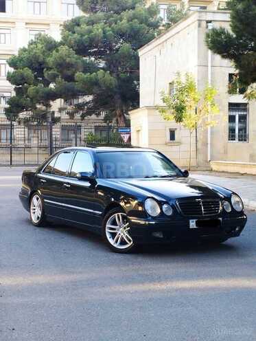 Mercedes E 240 2000, 350,000 km - 2.4 l - Bakı