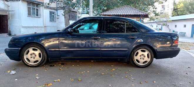 Mercedes E 240 1999, 396,000 km - 2.4 l - Bakı