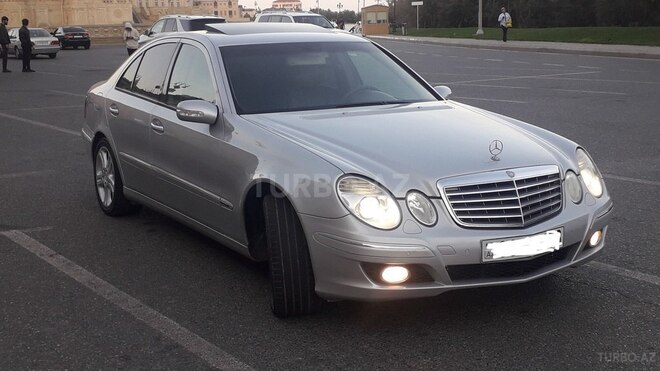 Mercedes E 270 2004, 444,000 km - 2.7 l - Bakı