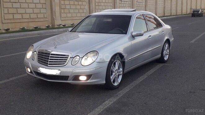 Mercedes E 270 2004, 444,000 km - 2.7 l - Bakı