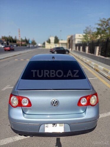 Volkswagen Passat 2005, 279,933 km - 2.0 l - Bakı