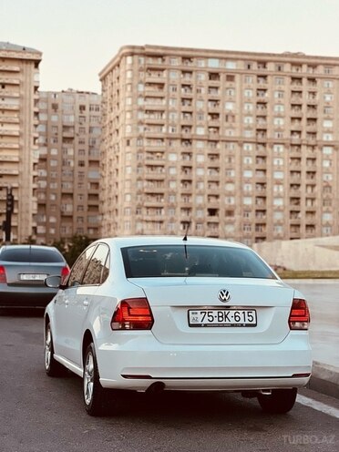 Volkswagen Polo 2019, 108,000 km - 1.6 l - Bakı