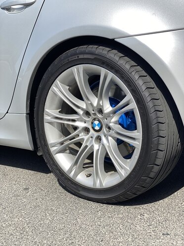 BMW 525 2007, 304,000 km - 2.5 l - Bakı
