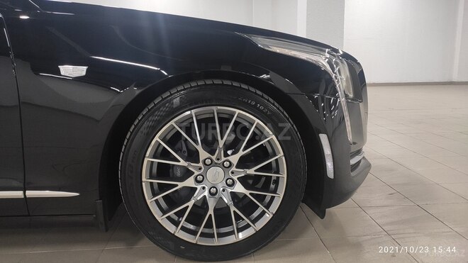 Cadillac  2018, 56,000 km - 2.0 л - Bakı
