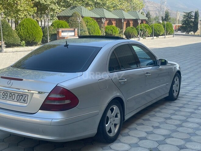 Mercedes E 320 2002, 299,000 km - 3.2 л - Şəki