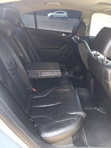 Volkswagen Passat 2005, 279,933 km - 2.0 l - Bakı