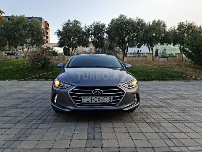 Hyundai Elantra 2018, 18,500 km - 2.0 l - Xırdalan