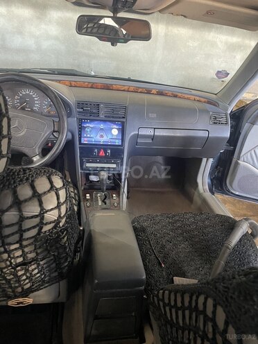 Mercedes C 220 1996, 331,000 km - 2.2 l - Neftçala
