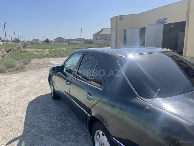 Mercedes C 220 1996, 331,000 km - 2.2 l - Neftçala