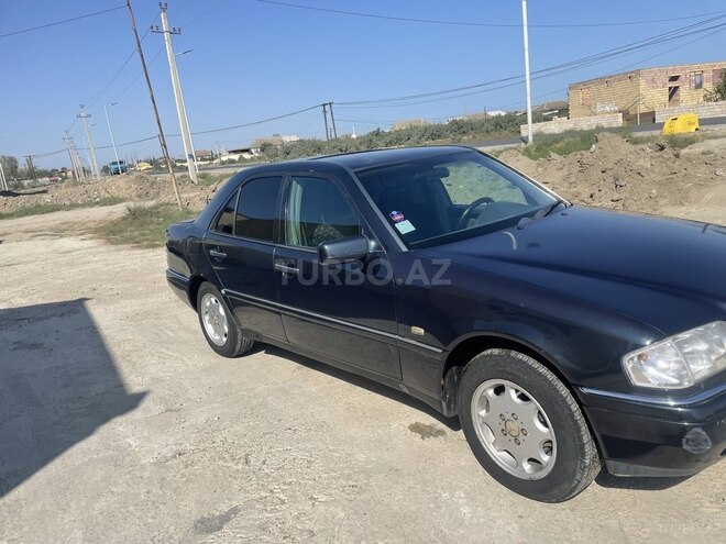 Mercedes C 220 1996, 331,000 km - 2.2 l - Neftçala