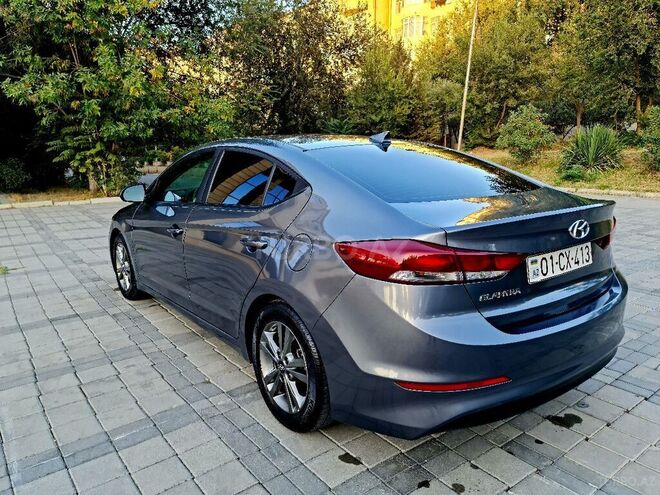 Hyundai Elantra 2018, 18,500 km - 2.0 l - Xırdalan