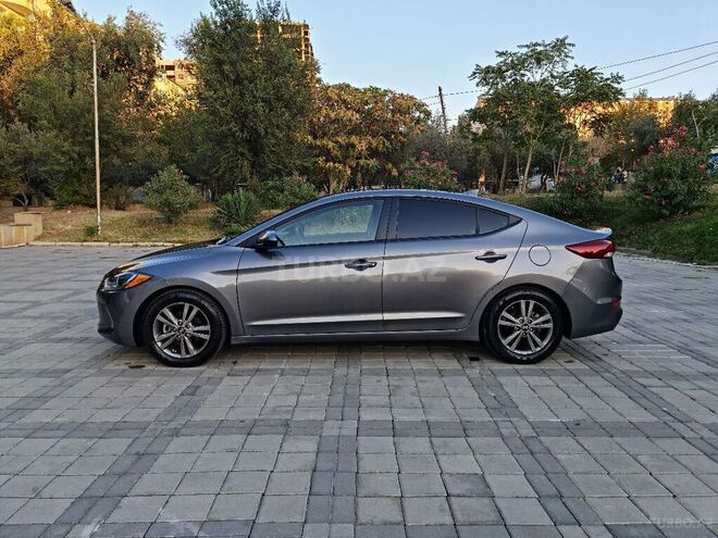 Hyundai Elantra 2018, 18,500 km - 2.0 l - Xırdalan