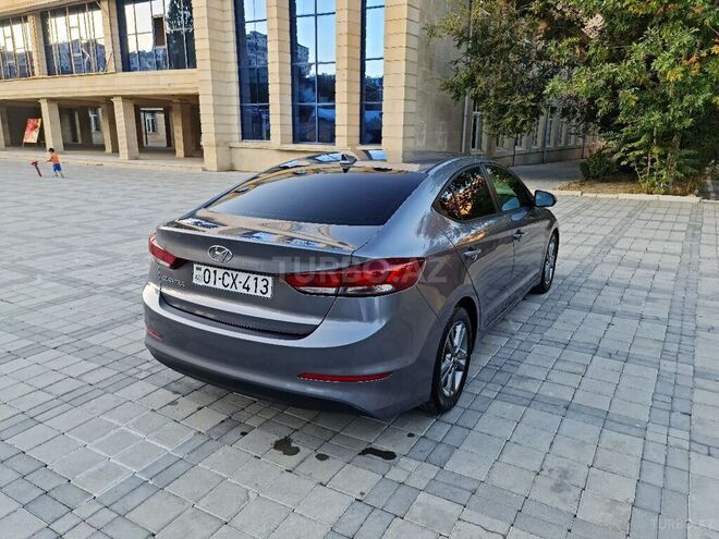 Hyundai Elantra 2018, 18,500 km - 2.0 l - Xırdalan