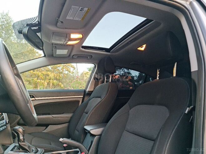 Hyundai Elantra 2018, 18,500 km - 2.0 l - Xırdalan